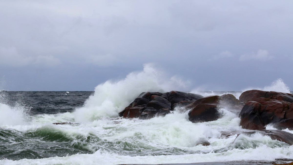 Myrskyävä meri