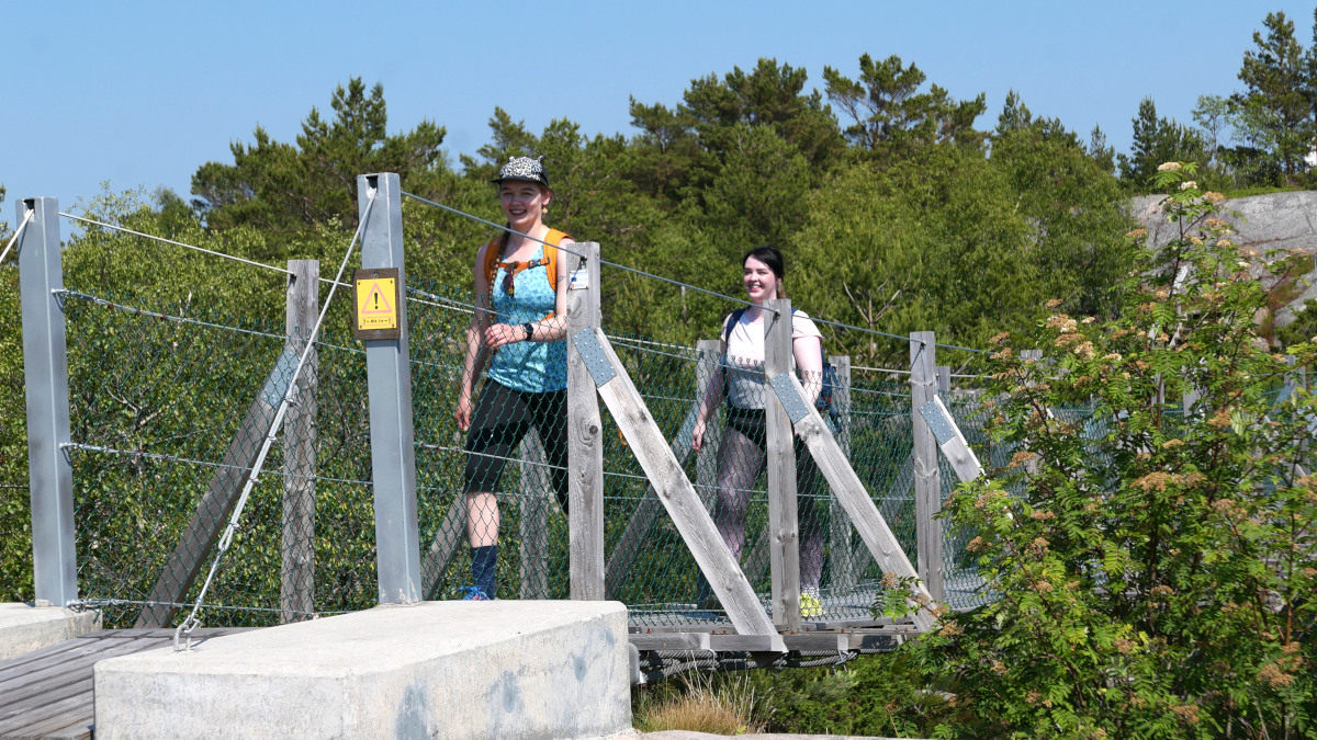 Promenad längs stigar