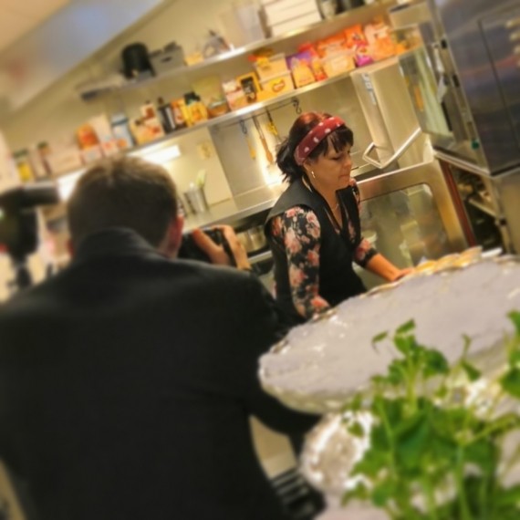 Caf&eacute; Cake My Way