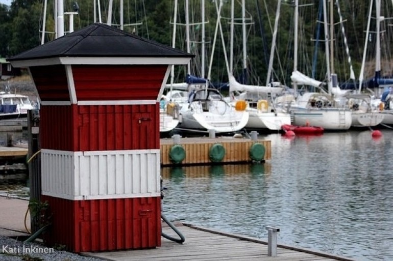 Rosala g&auml;sthamn, N&ouml;tholm