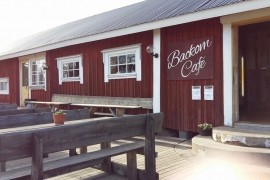 Backom Caf&eacute; &amp; Pub