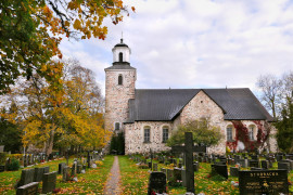 Kimito kyrka en av Finlands &auml;ldsta gr&aring;stenskyrkor ...